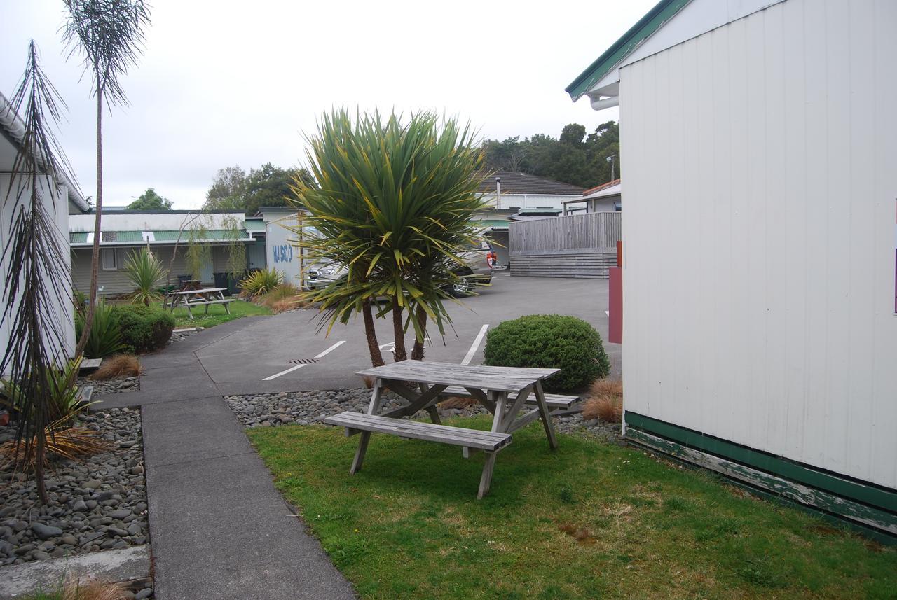 Ohakune Central Backpackers & Cabins Buitenkant foto